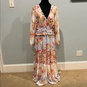 Elegant Floral Maxi Dress with V-Neck- Worn Once!